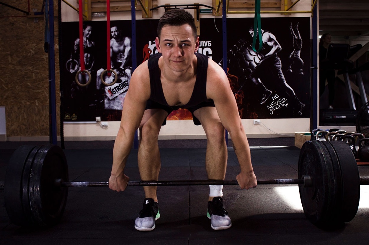 У спортклубі Strong