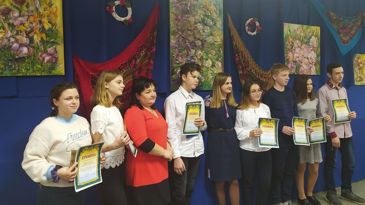 Катерина Дорошенка — перша в ряду